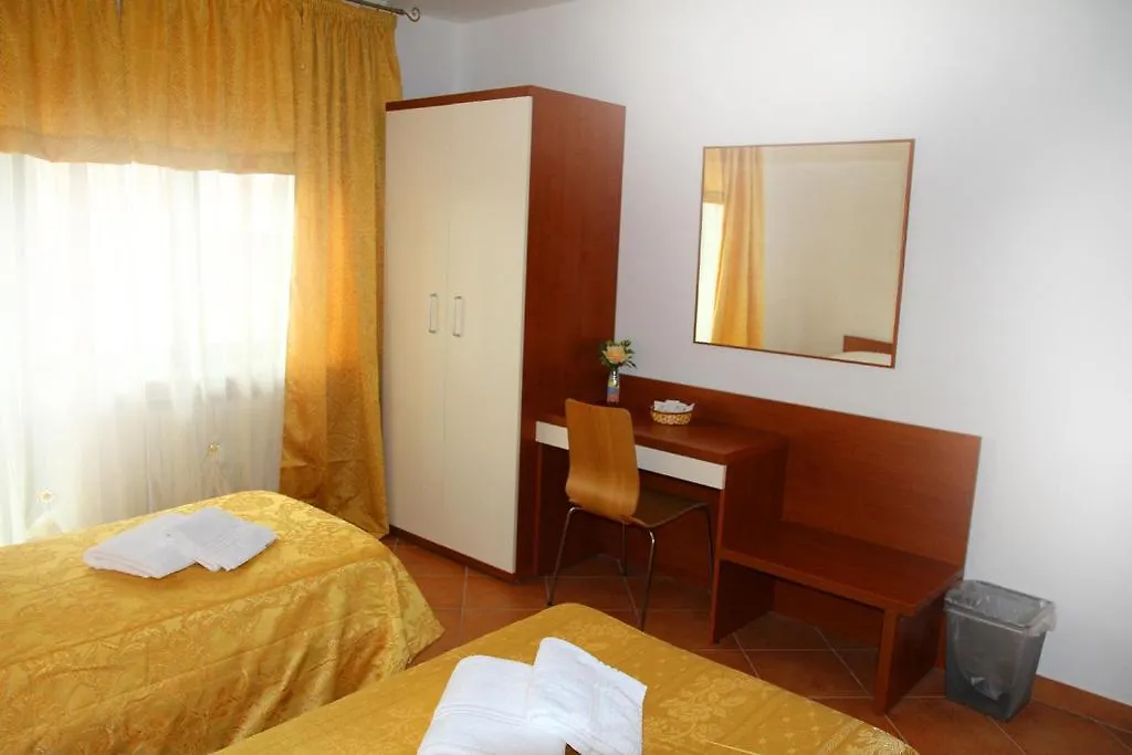 B&B Music Mediolan 3*,  Włochy