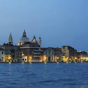Blue Lagoon Venecia